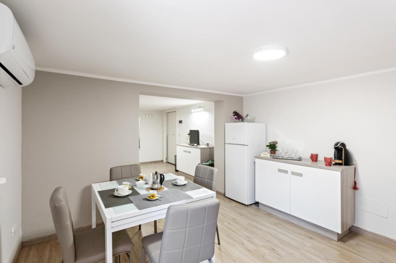Villa Bellini Cosy Flat CTA Exterior foto